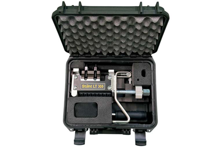 Staht Line Tester in case